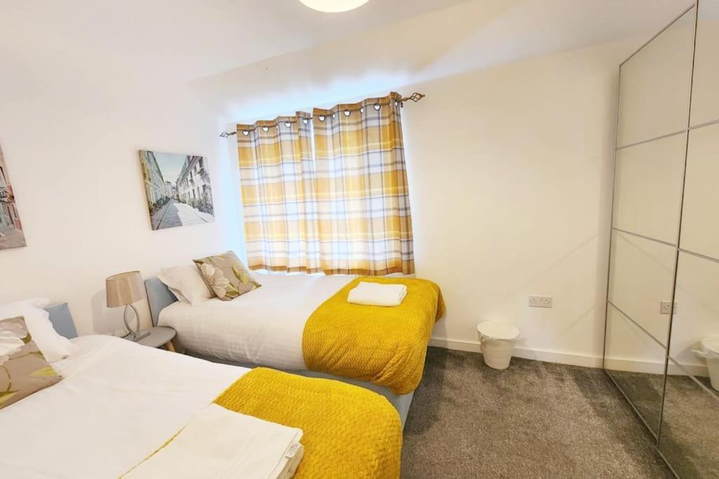Paradigm House, Delightful 2-Bedroom Flat 4, อ็อกซ์ฟอร์ด ภายนอก รูปภาพ